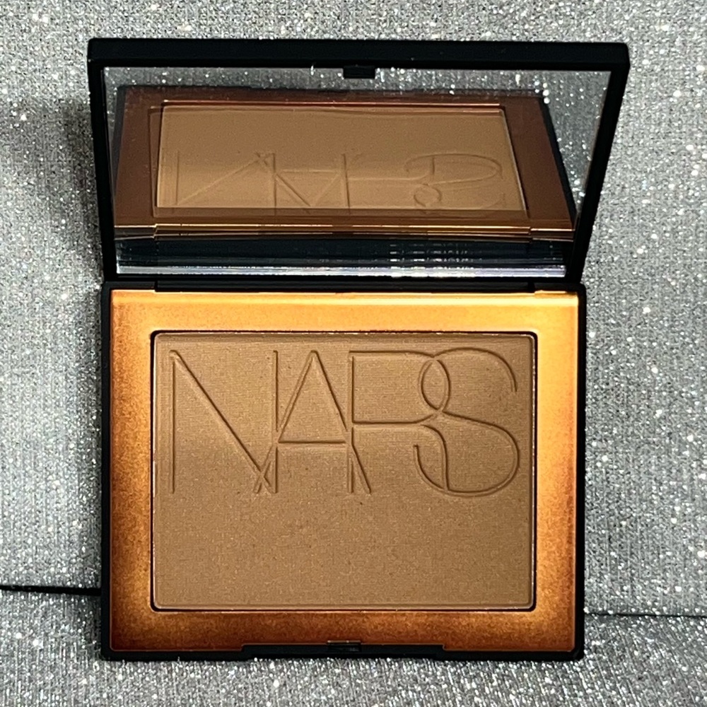 🤎NARS Laguna Bronzing Powder